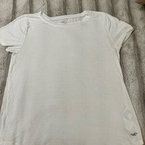 Hollister- Must Have Collection - easy T-shirt